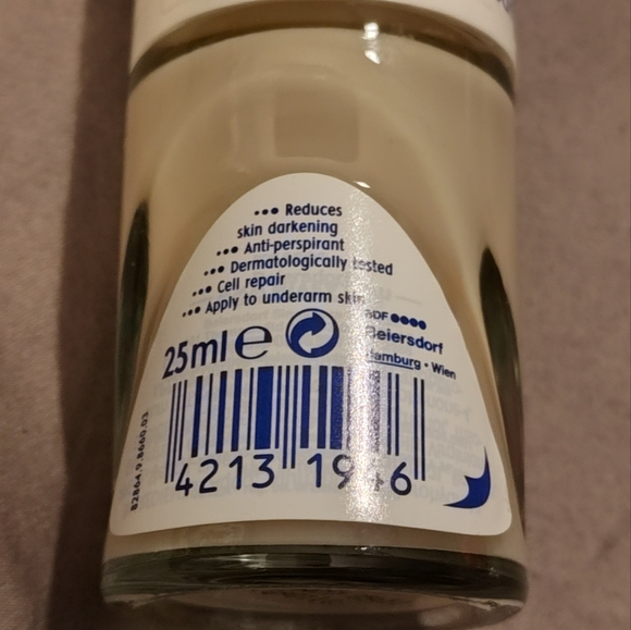 NWT! Nivea Extra Whitening Antiperspirant 25ml - Picture 4 of 4